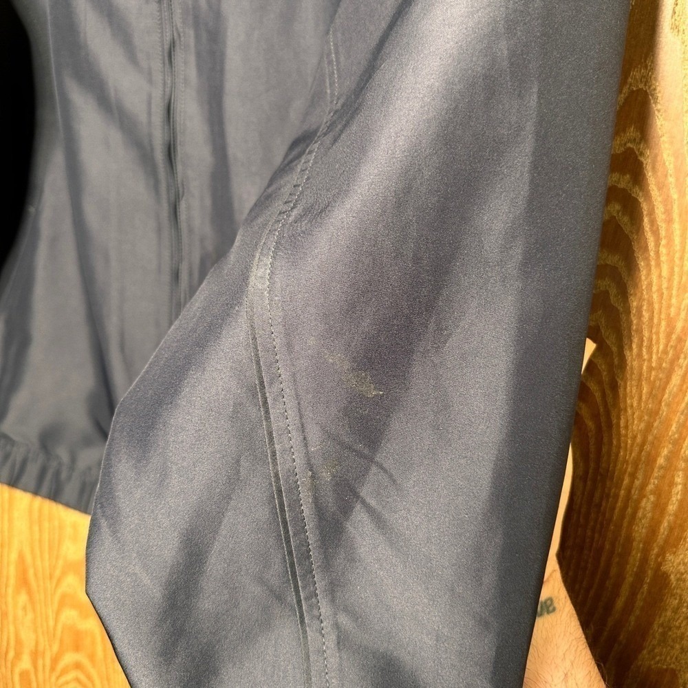 Cutter & Buck CB WindTec Mens Medium Navy Blue Full Zip Windbreaker Jacket - Picture 4 of 10